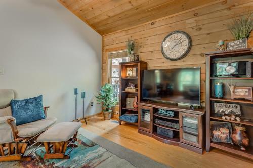 Coosawattee Cabin