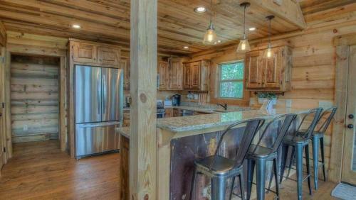 Candlestick Cottage By Escape To Blue Ridge