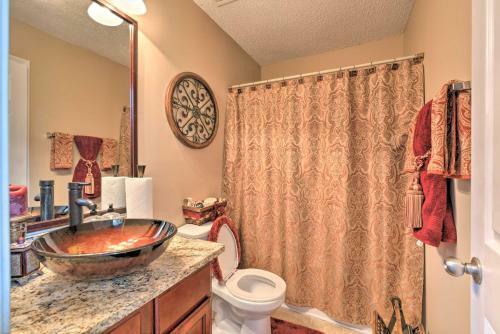 Fairburn Home With Fire Pit - 24 Mi To Atlanta!