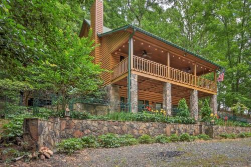 Stunning River Retreat With Resort Perks And Deck!