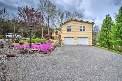 Secluded Chattahoochee Apartment With Stunning Views!