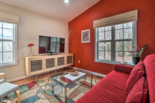 Secluded Chattahoochee Apartment With Stunning Views!