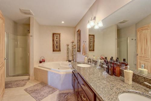 Le Petit Chateau Bliss