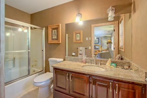 Le Petit Chateau Bliss