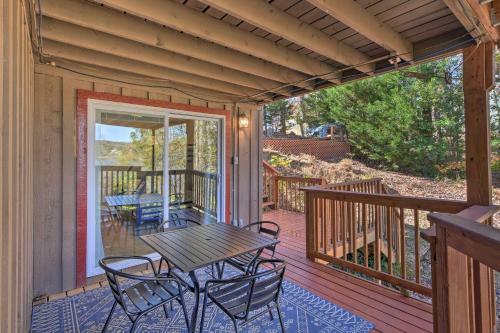 Remodeled Lakefront Retreat With Decks And Dock