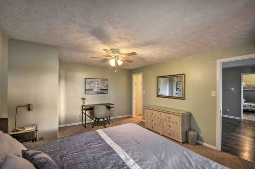 Remodeled Lakefront Retreat With Decks And Dock