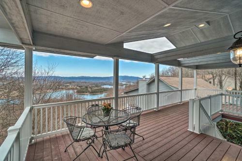 Apartamento Lake-view Condo With Covered Deck In Hiawassee!
