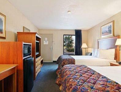 Motel Baymont By Wyndham Macon I-75