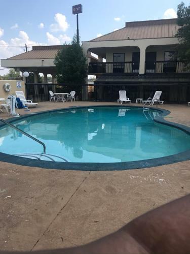 Motel Baymont By Wyndham Macon I-75