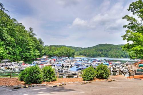 Mountain Retreat With Resort-style Amenities, 3 Lakes
