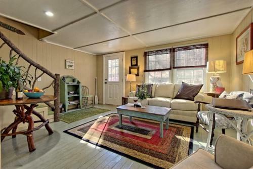 Lake Rabun Hotel