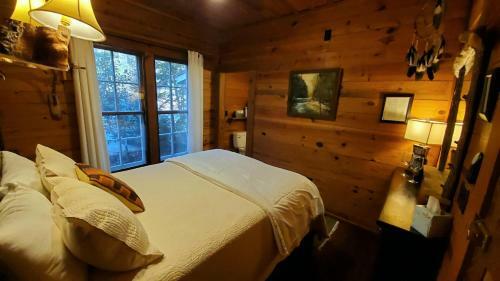 Lake Rabun Hotel