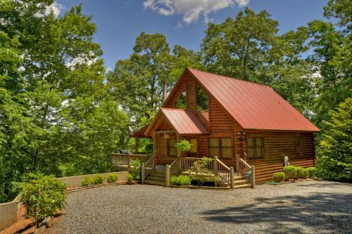 Bear Ridge Hideaway- Secluded Mtn View
