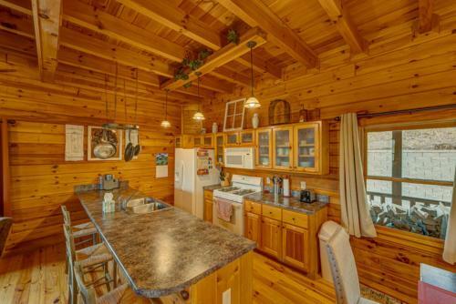 Majestic Ridge By Escape To Blue Ridge