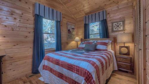 A Beary Nice View By Escape To Blue Ridge