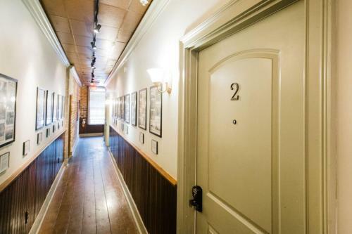 Posada Mcdonoughs Inn Unit 2 By Lucky Savannah