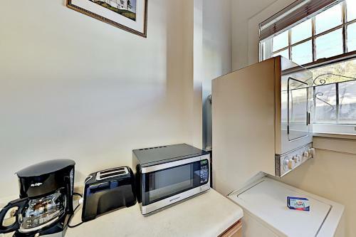 Apartamento Drayton Place 1b - Downtown Gem With Full Kitchen Apts