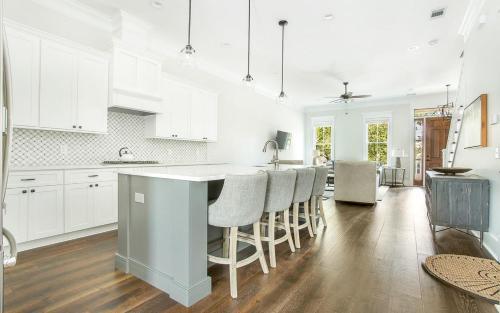 513 Liberty Main By Lucky Savannah