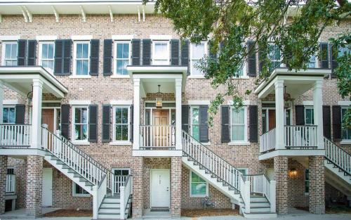 513 Liberty Main By Lucky Savannah