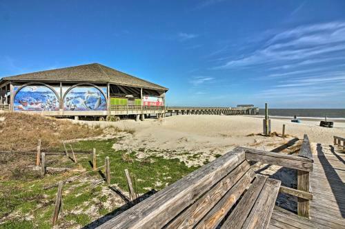 Tybee Island Home On 2 Lots - Walk To Ocean!