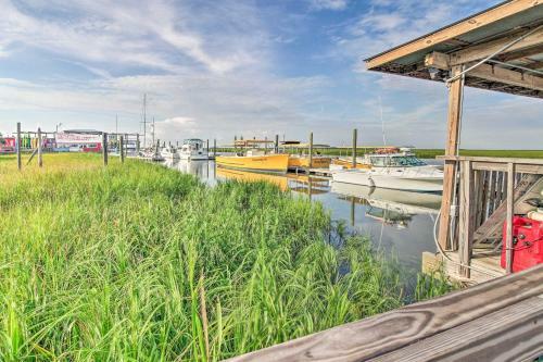 Tybee Island Home With Game Room And Pet-friendly Yard!