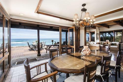 Blue Mahina At Sunset Beach Home