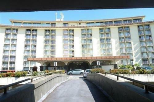 Apartamento Condo Living Downtown Mountain Views