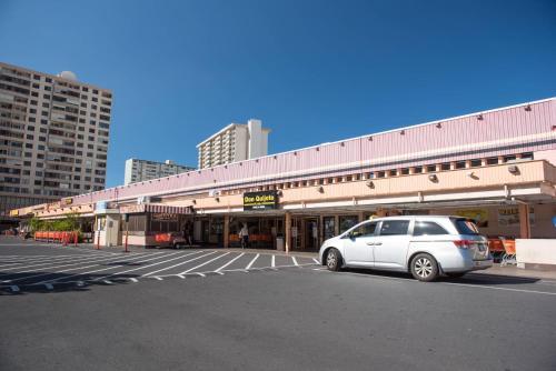 Ala Moana Condominium (ah917)