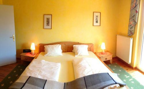 Hostal Pension Haus Claudia