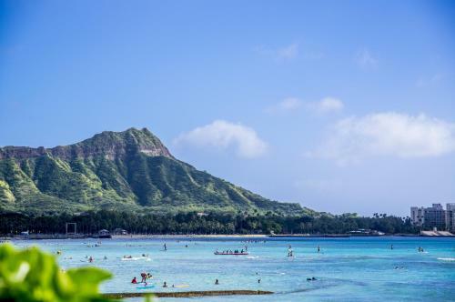 Apartamento Hawaiian Monarch - Canal-view Studio - Pool & Gym Condo