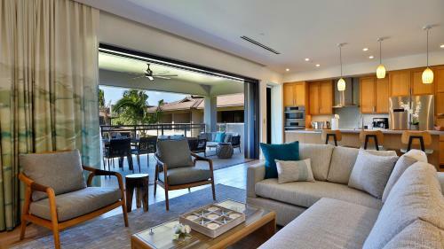 Maui Westside Presents: Luana Garden Villas 14d
