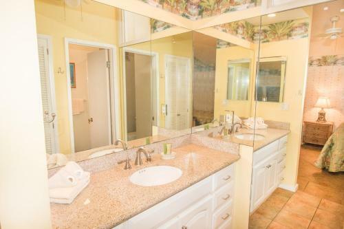 Apartamento Kahana Sunset D8 Condo