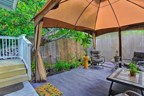 Kailua-kona House With Oceanfront Deck And View