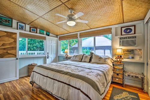 Kailua-kona House With Oceanfront Deck And View