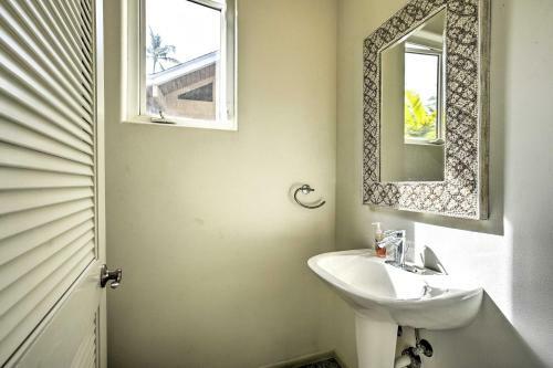 Mermaid Manor Idyllic Oceanfront Kona Escape