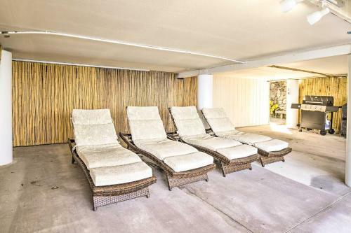 Mermaid Manor Idyllic Oceanfront Kona Escape
