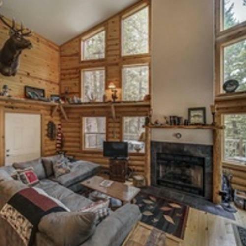 Cascade Log Cabin By Casago Mccall - Donerightmanagement