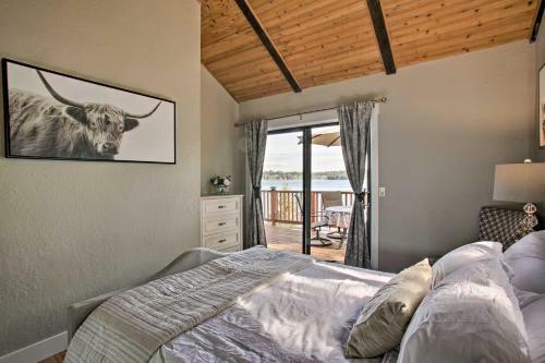 Hillside Home With Dock, 10 Min To Coeur Dalene
