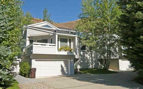 Ws - Warm Springs Road - 3026b (st)