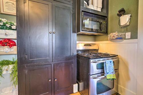 Cute Home In Downtown Nampa With Patio And Yard!