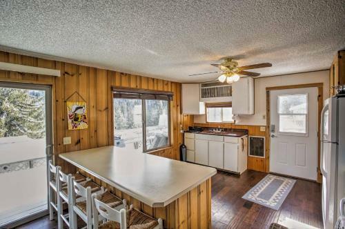 Cozy Worley Cabin With Lake Access And Gas Grill!