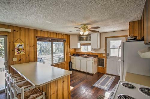 Cozy Worley Cabin With Lake Access And Gas Grill!