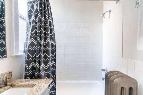 Apartamento Ew1 Aesthetically Vibrant 2br Apt At Lincoln Square