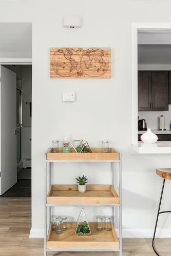 Apartamento Inviting Stylish Home With Covered Patio