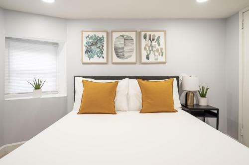 Apartamento Bright And Cozy 2br Condo In Logan Square!