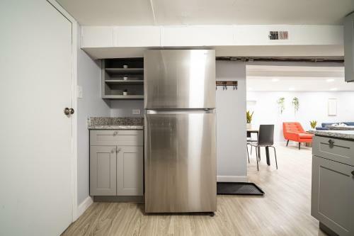 Apartamento Bright And Cozy 2br Condo In Logan Square!