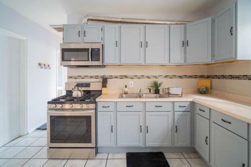 Apartamento Fun And Stylish 3br In Logan Square!