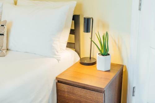 Spacious And Airy Apartment For Big Groups!