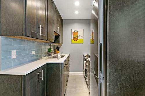 Modern Style City Centre Studio Apartment Lakeview