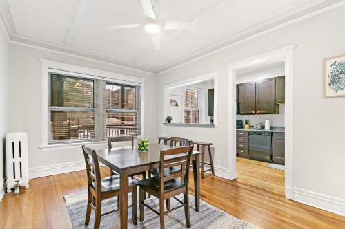 Apartamento Indulging 2-bedroom Condo Unit In Festive Boystown